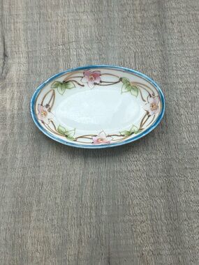 Antique Nippon Hand Painted Oval Porcelain Trinket Dish